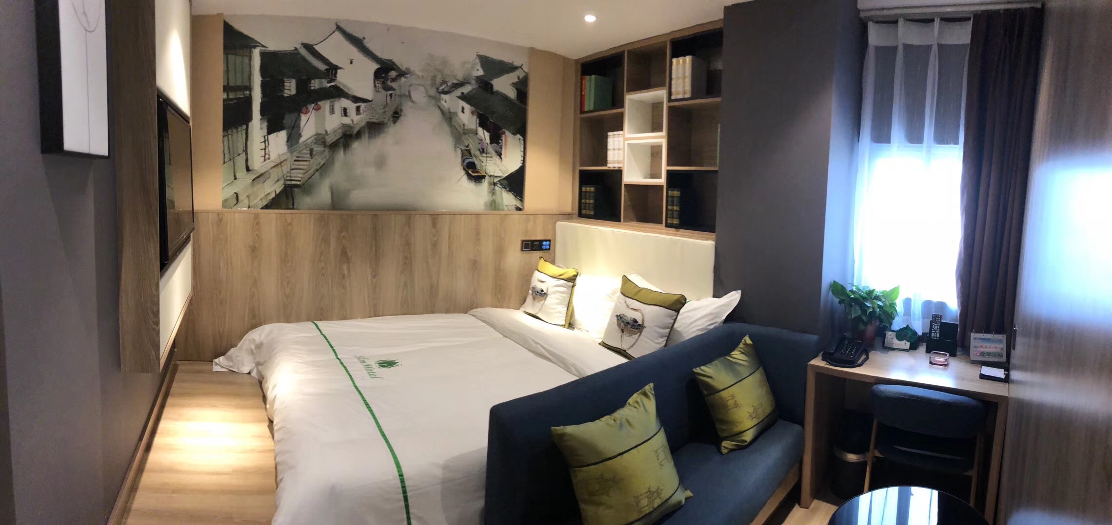 睡莲梦酒店(安阳文峰大道万达广场店)