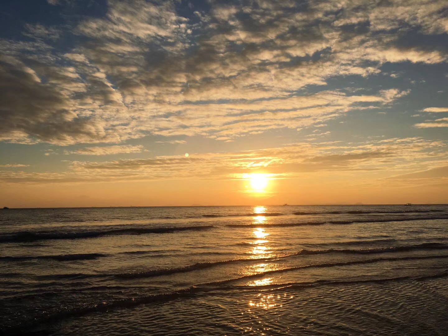 是的,我住在海边——巽寮湾沙滩落日漫步合集_游记