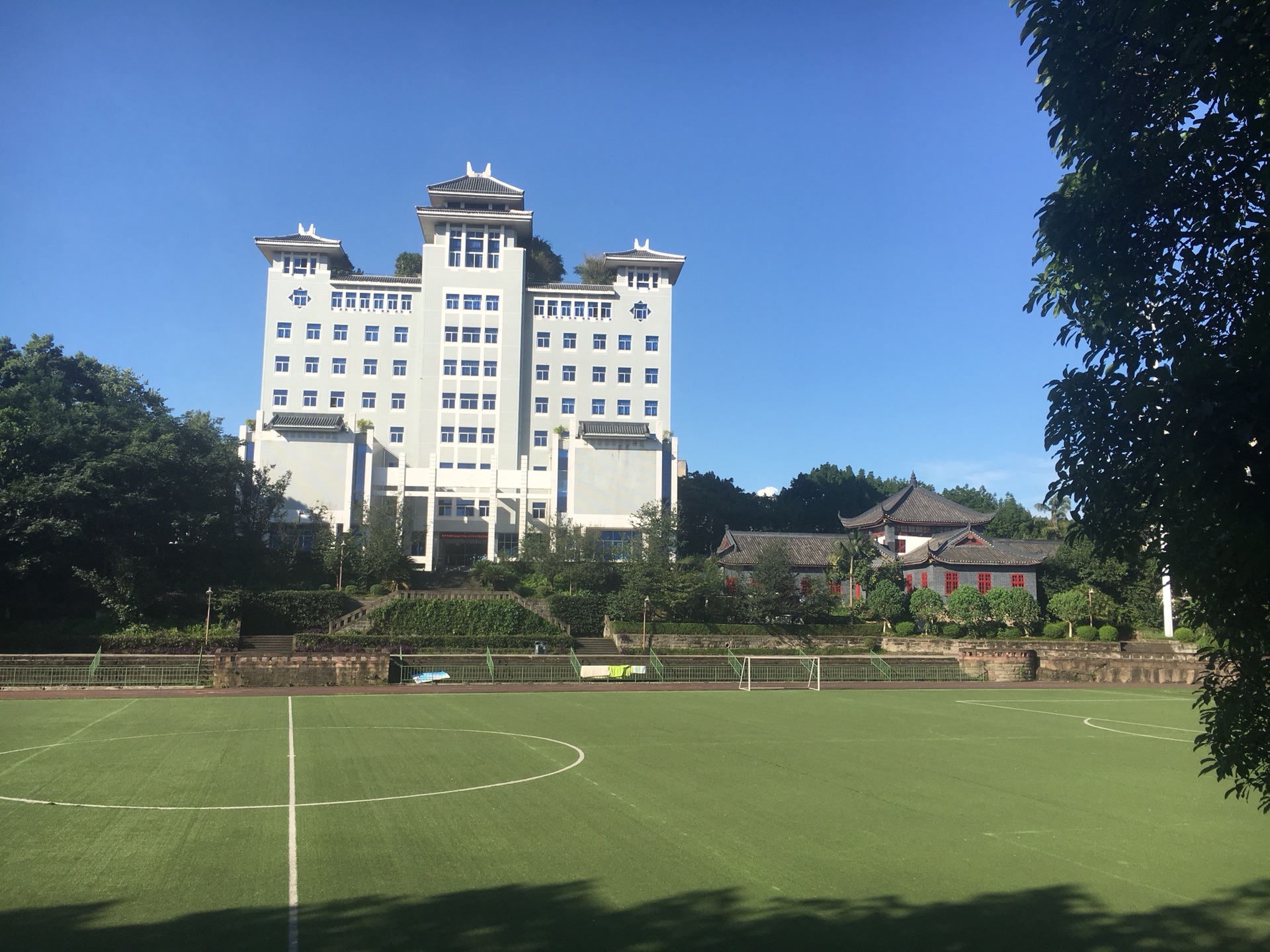 重庆师范大学重庆大学重庆美术学院虎溪校区
