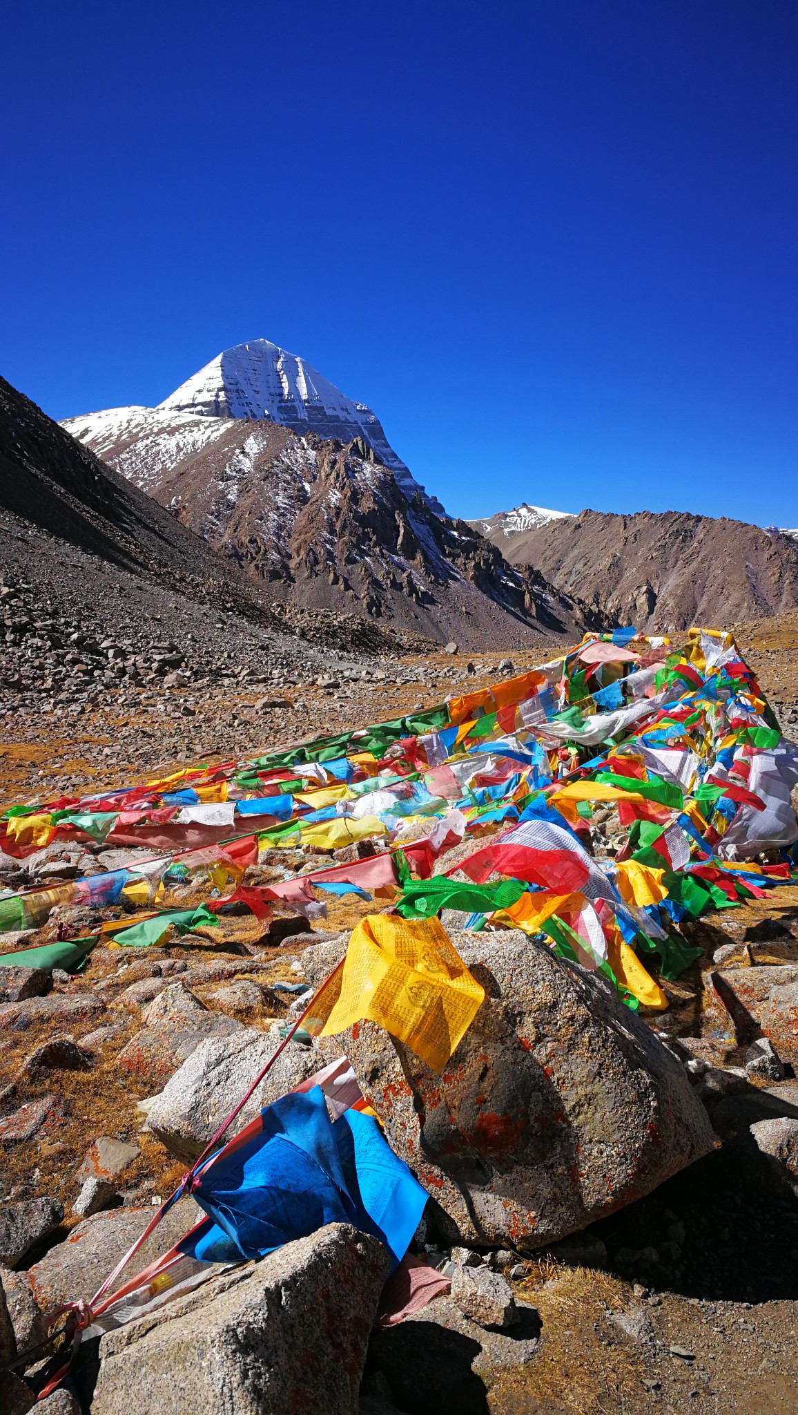 一個人進藏之旅 —— 神山( 岡仁波齊) 聖湖(瑪旁雍錯) 鬼湖(拉昂錯)