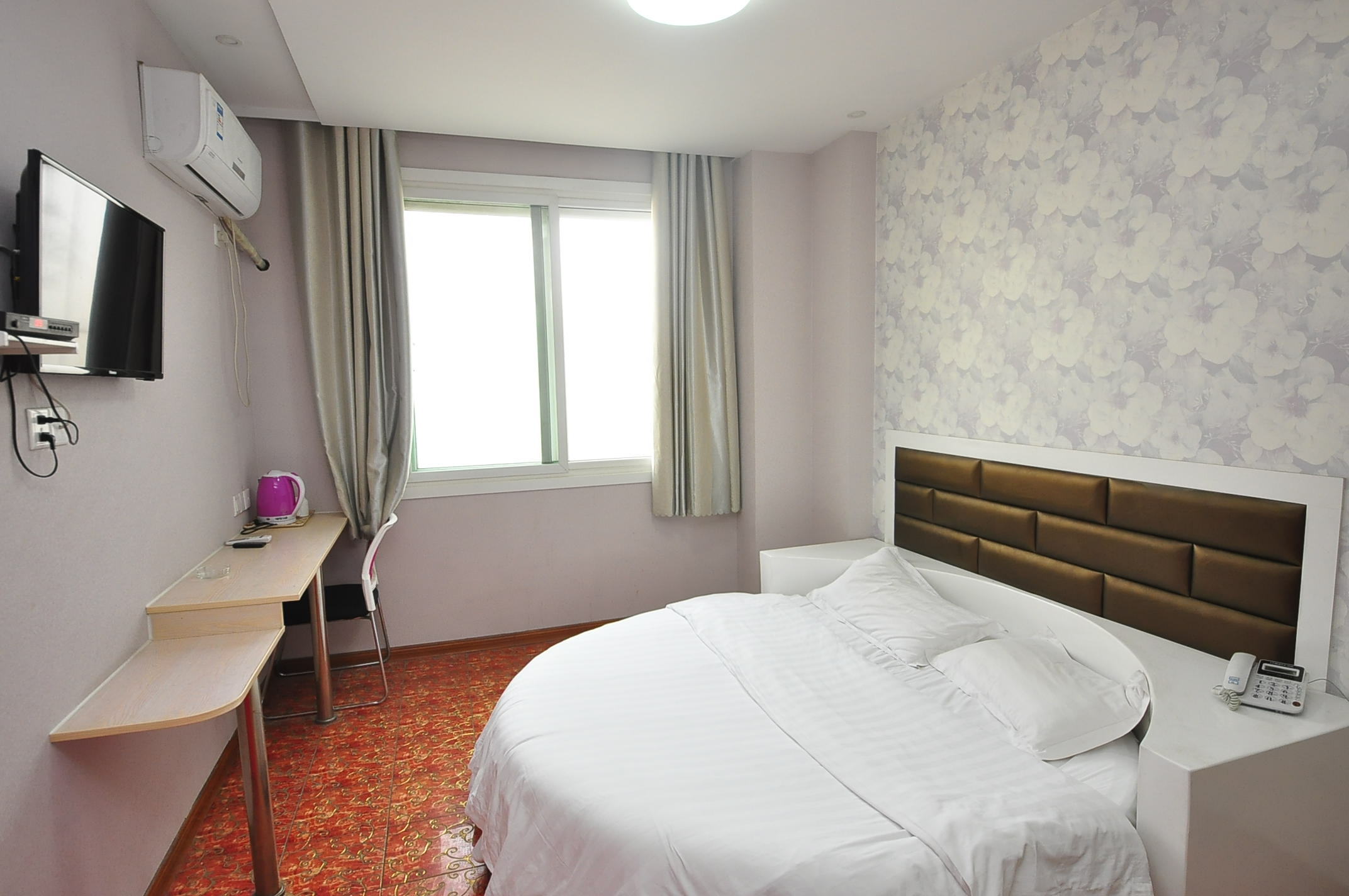 华驿酒店(济南章丘区百脉泉店)