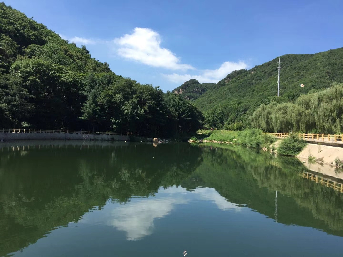 樂園 蜂評: 筐子溝 蜂評: 猴石國家森林公園 蜂評: 南天門 蜂評: 三塊