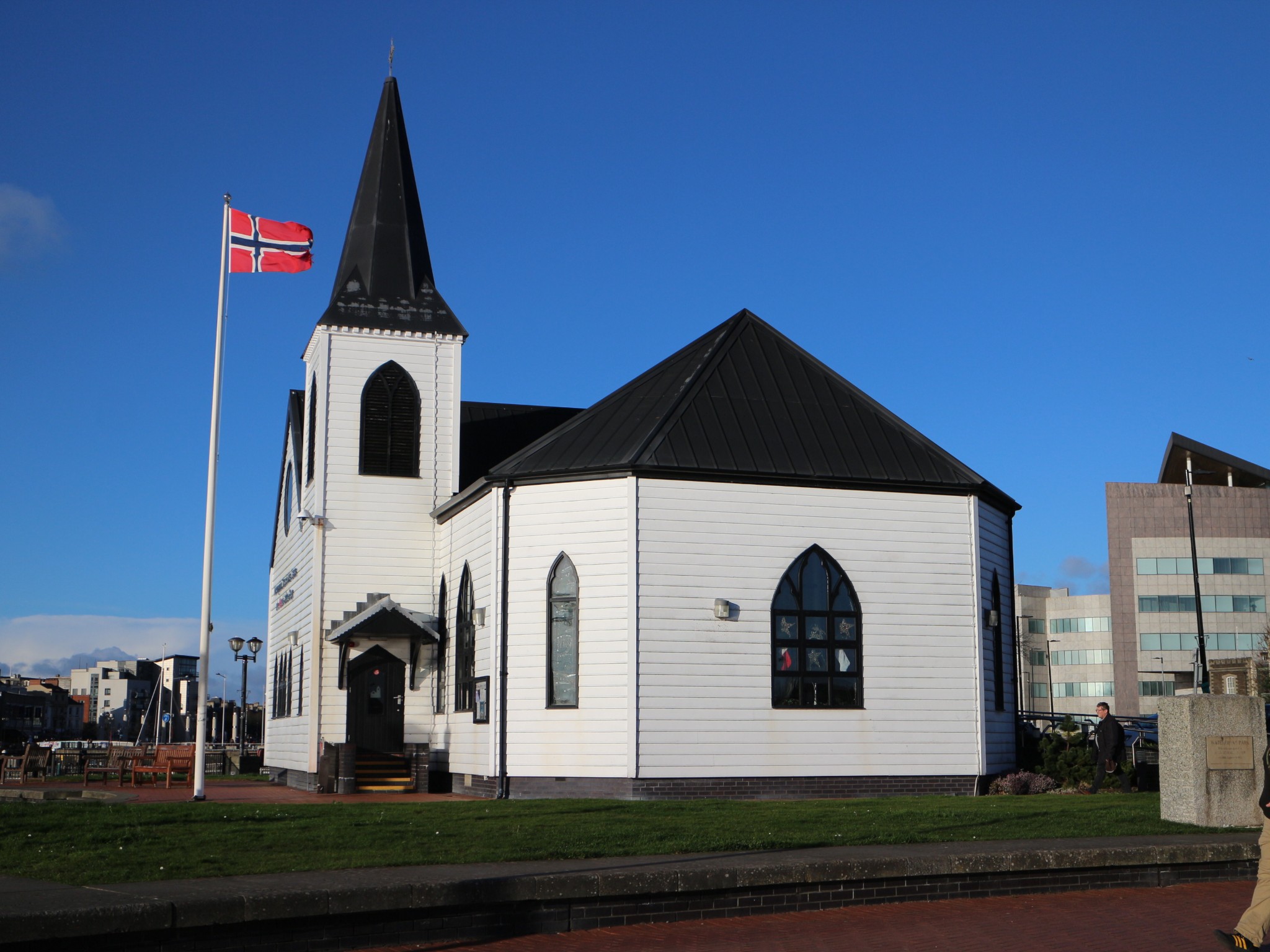 威尔士～卡迪夫～美食 美景=醉了_游记