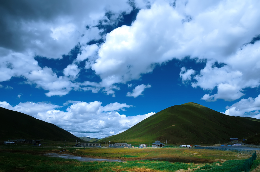 夏季的稻城亚丁你想不到的美