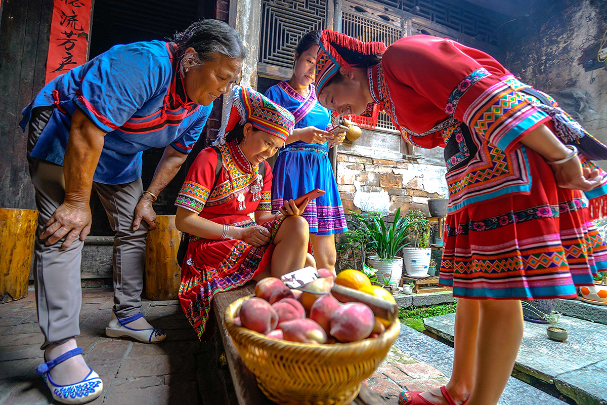 猎艳行动#那个出异蛇的湖南永州,有辣么多纯净的瑶族之美