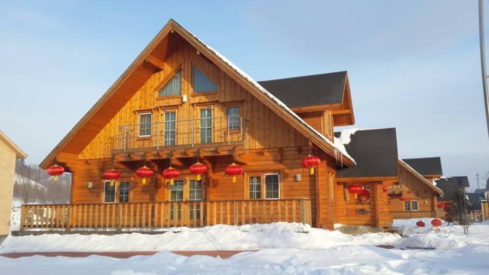 亚布力滑雪场风情别墅