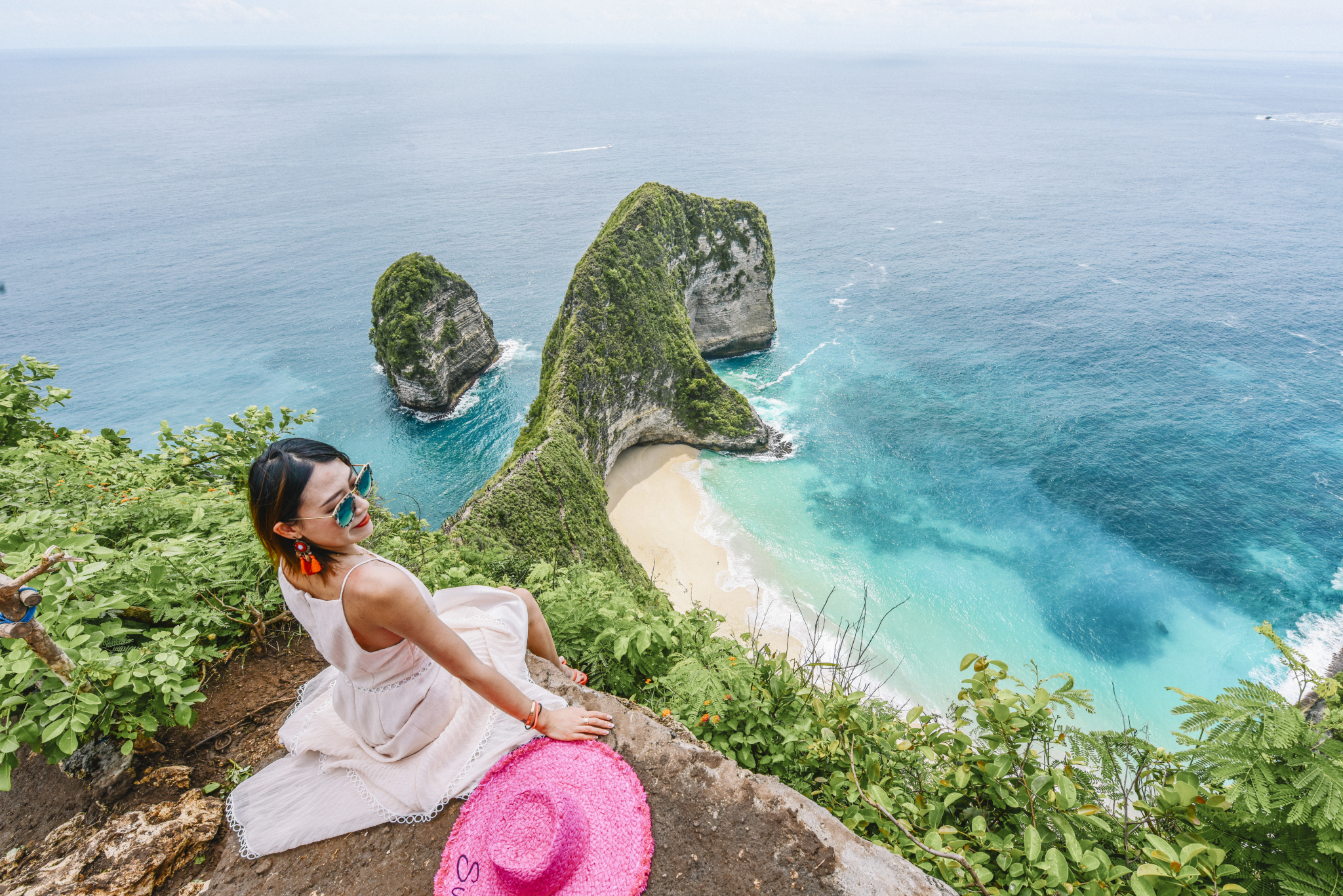 國內旅遊目的地 印度尼西亞|飛越火山和碧海,這兒有不為人知的海島