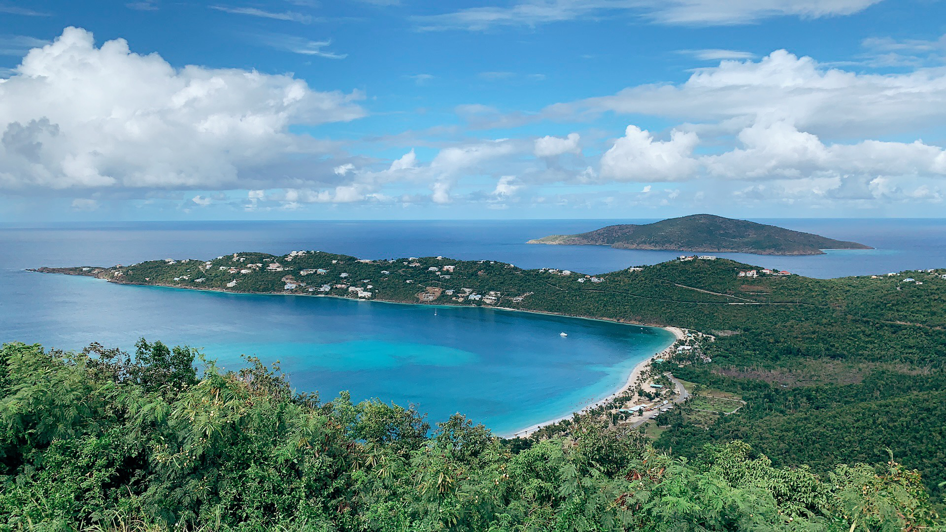 【圣托马斯景点图片】梅根海滩