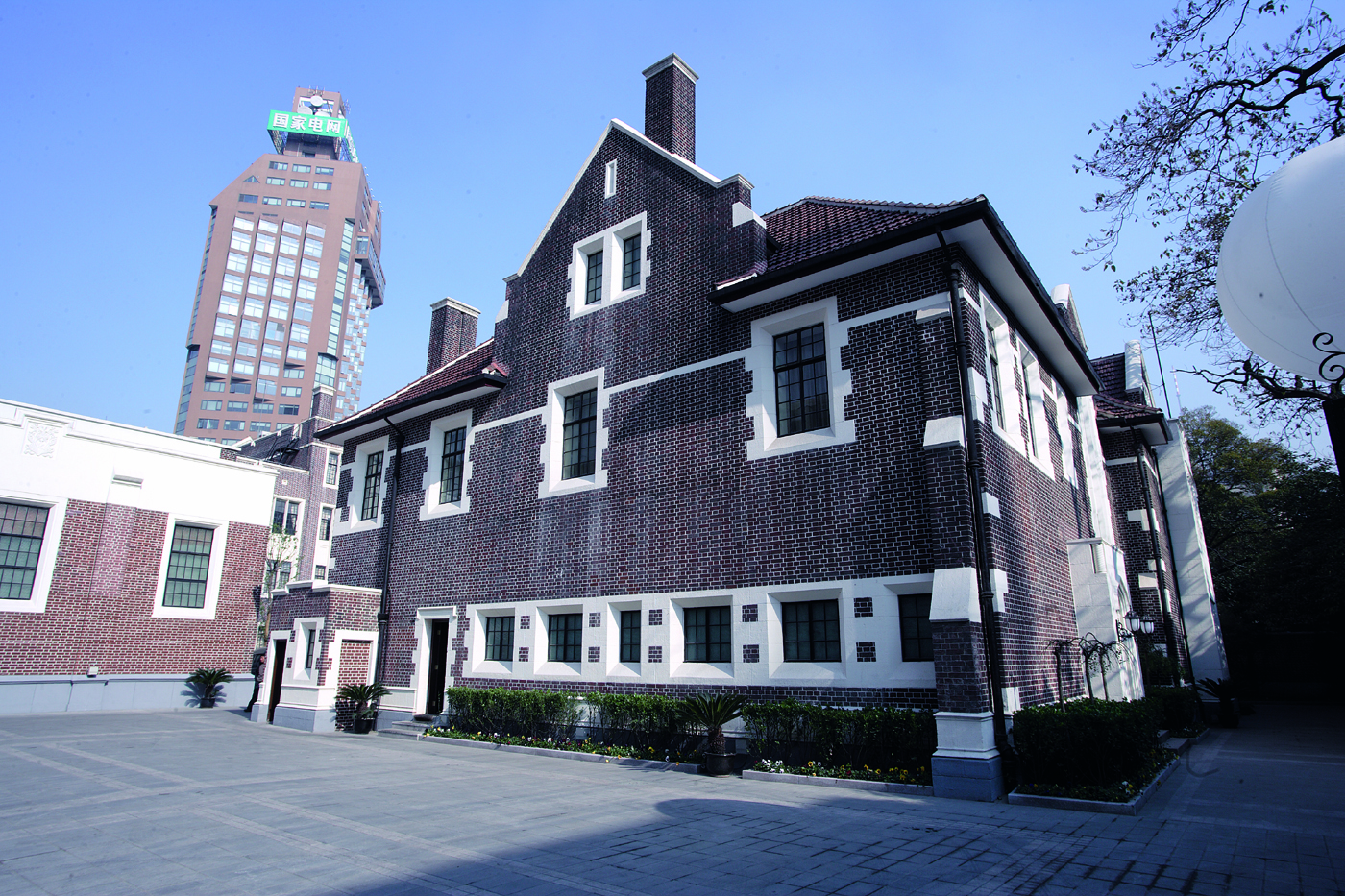 上海外滩花园酒店