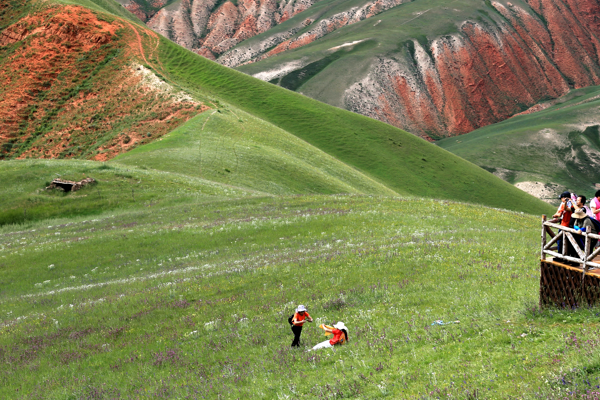 QiLian Zhuoer Mountain