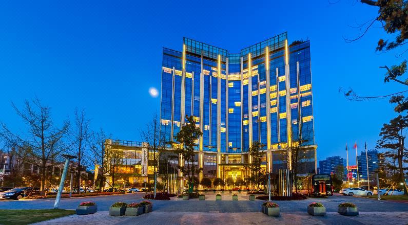 节假日不加价贵阳新世界酒店1晚2晚3晚套餐隐遁于城市赏如画山景
