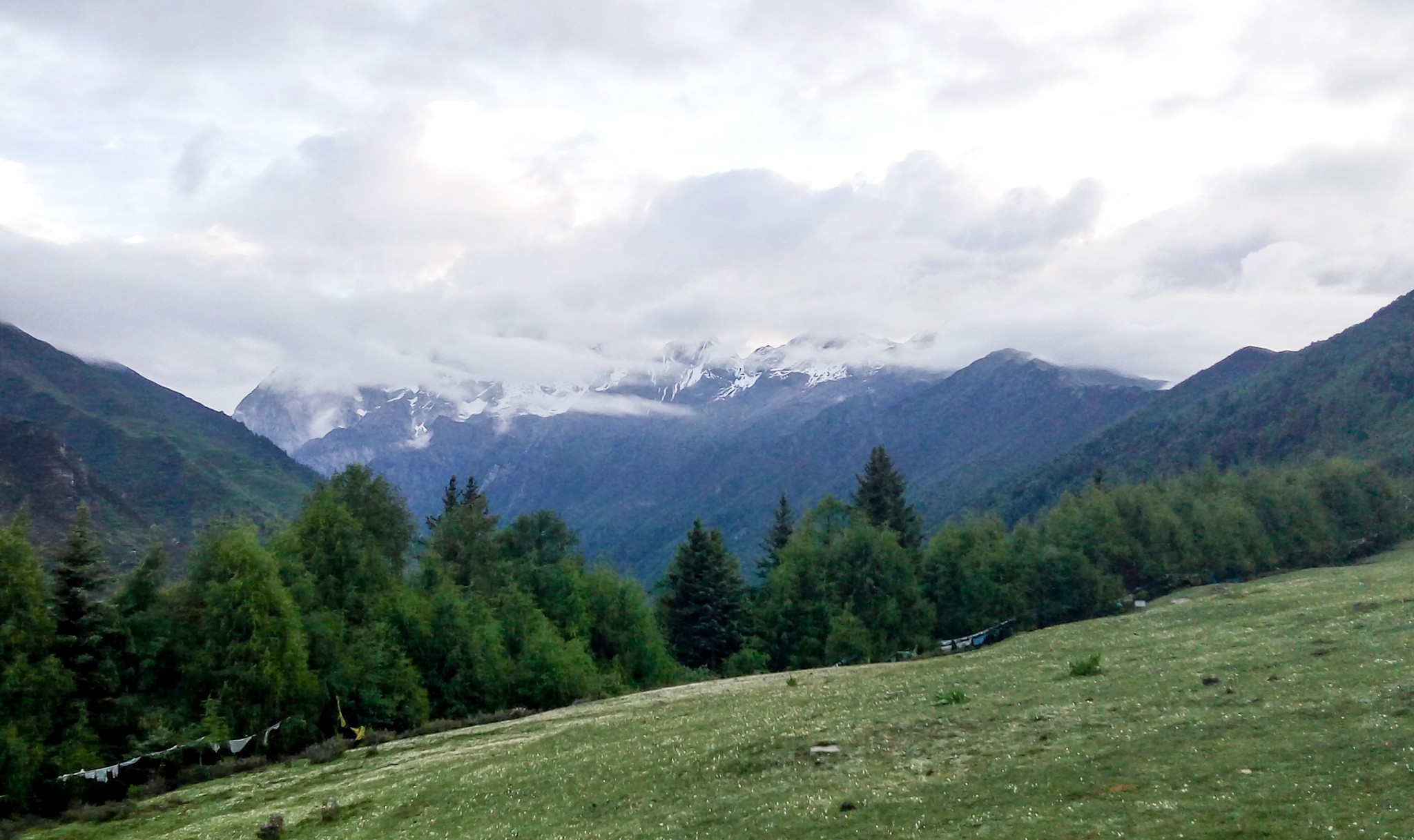 【四姑娘山】人生中的第一座雪山,大峰二峰攀登攻略