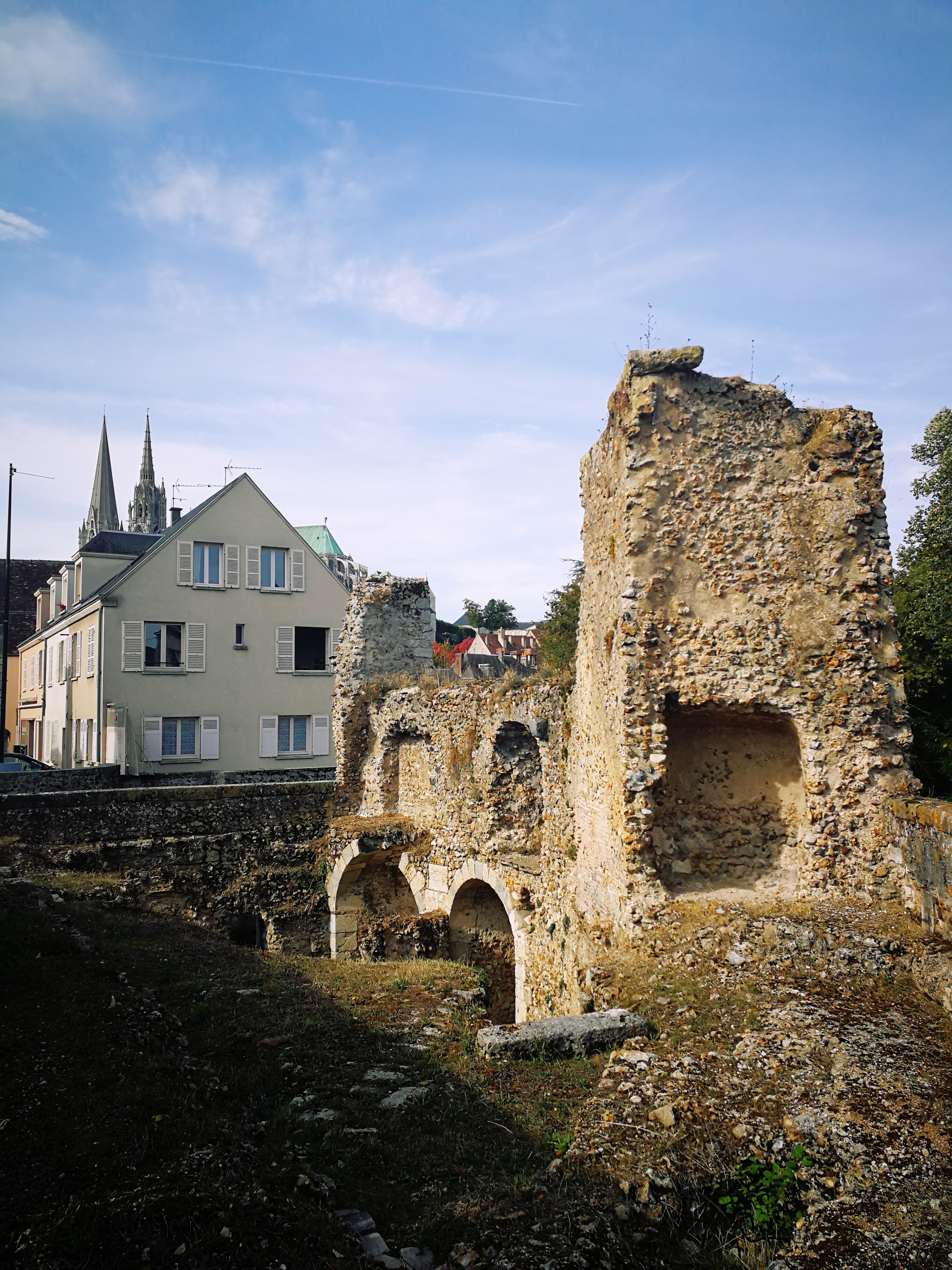 【沙特尔景点图片】chartres historic.