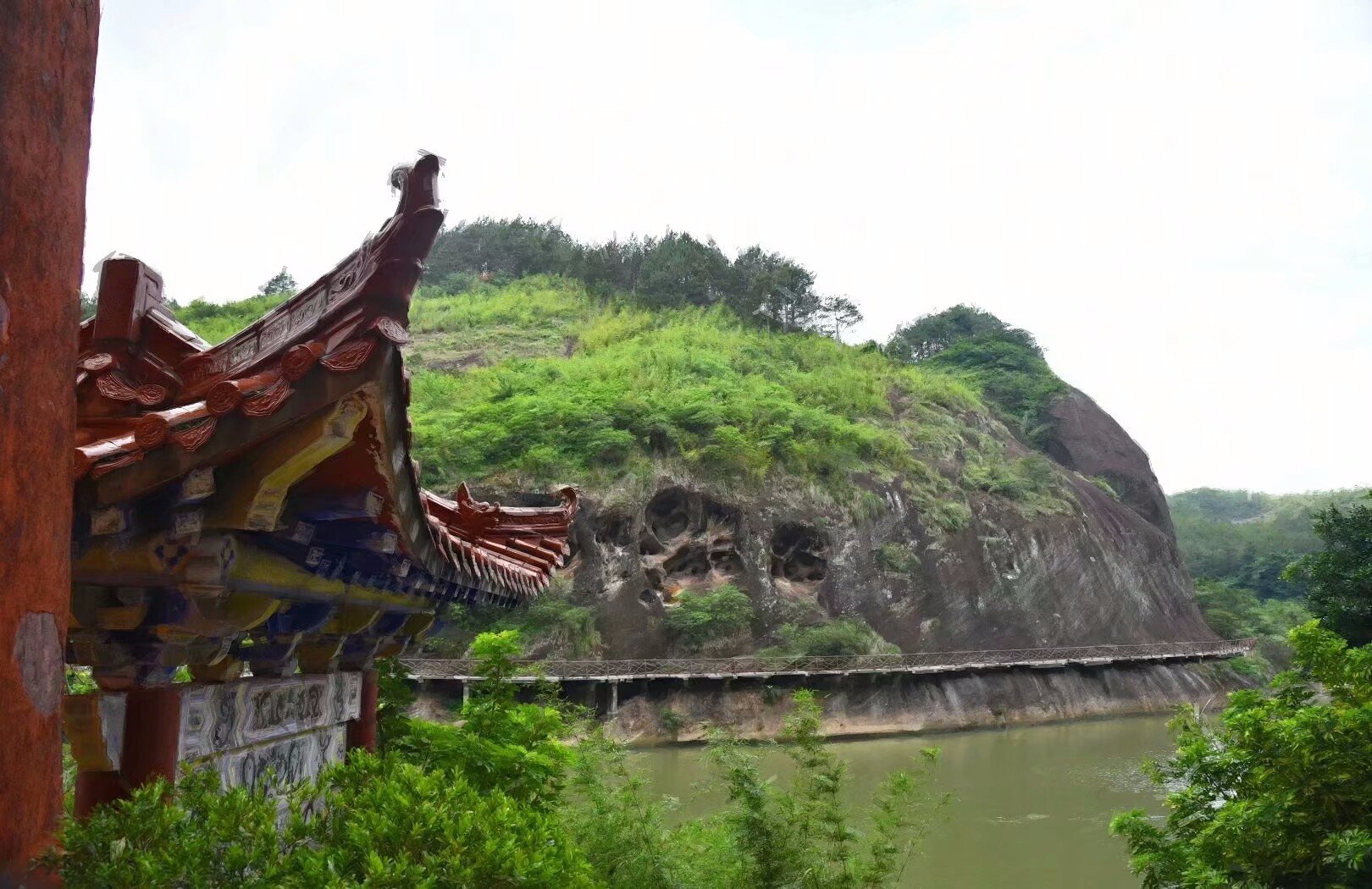 【寻乌景点图片】青龙岩风景区