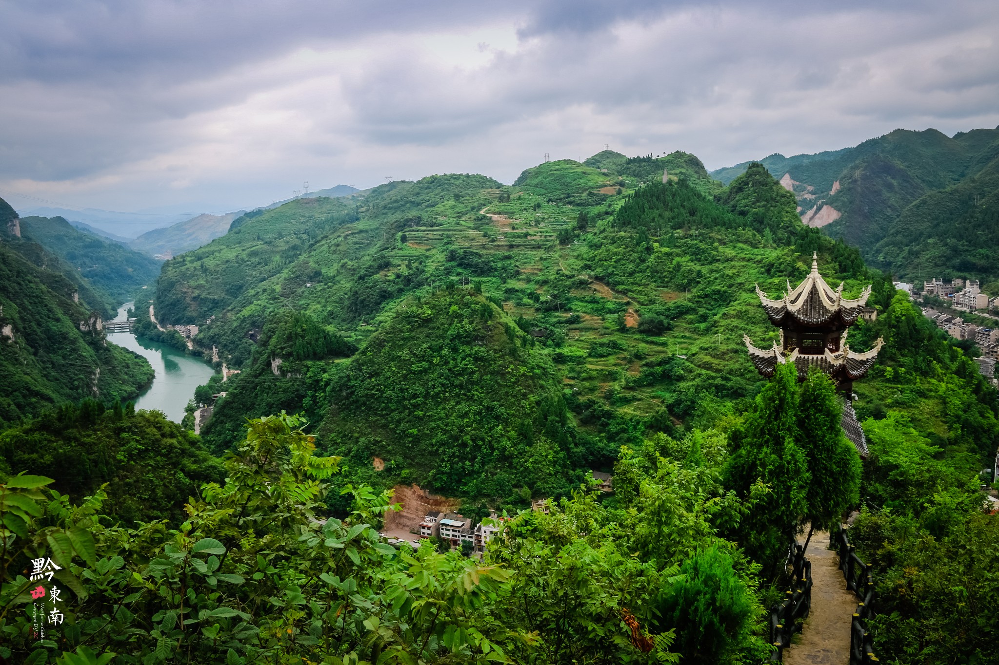 鎮遠古城-石屏山景區