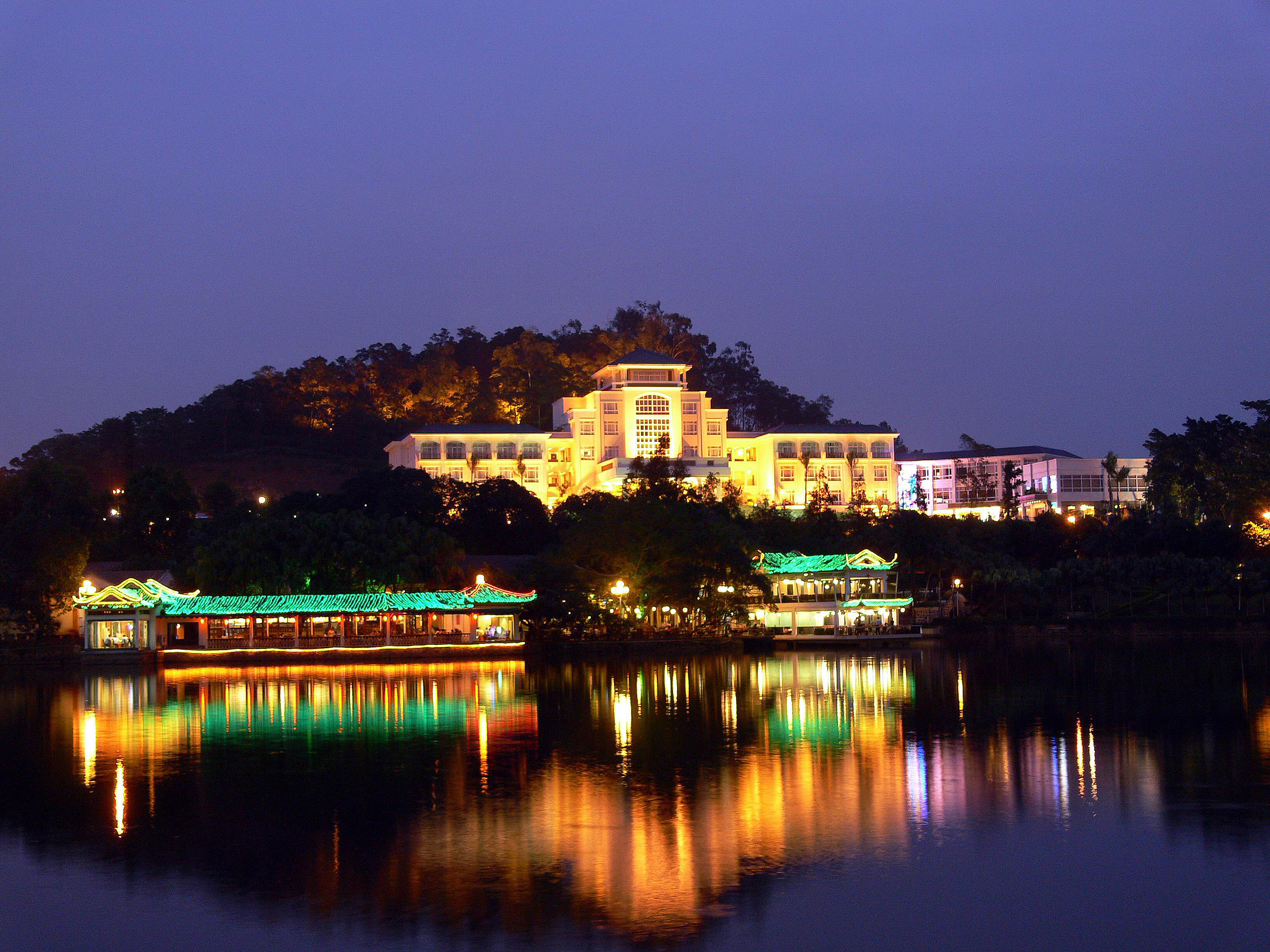 江门新会玉湖御景酒店2天1晚套餐可选2人2大1小单次龙泉龙翔谷养生温