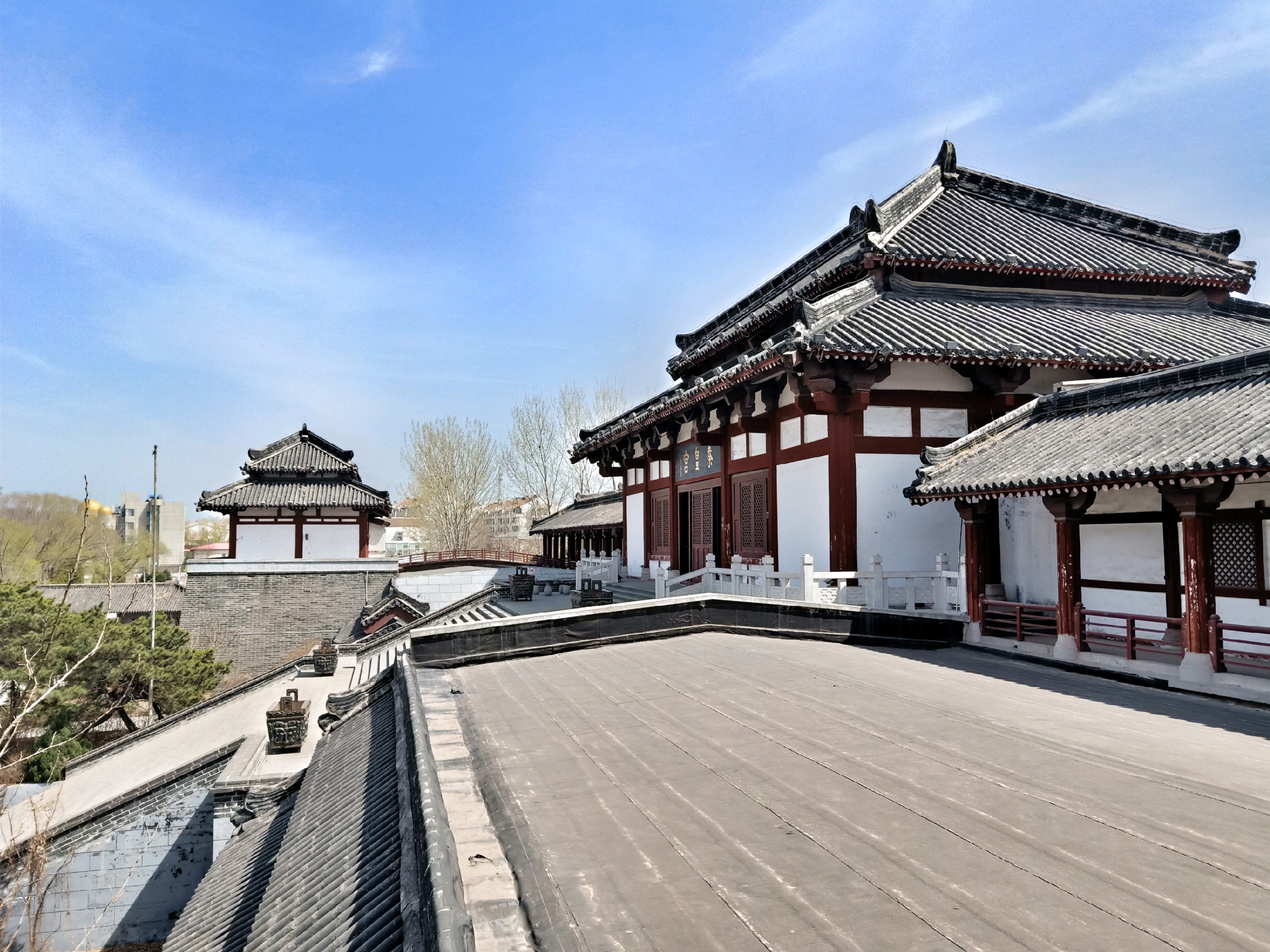 蜂蜂点评 (93条) 我要点评 177张图片 秦行宫遗址位于秦皇岛市北戴河
