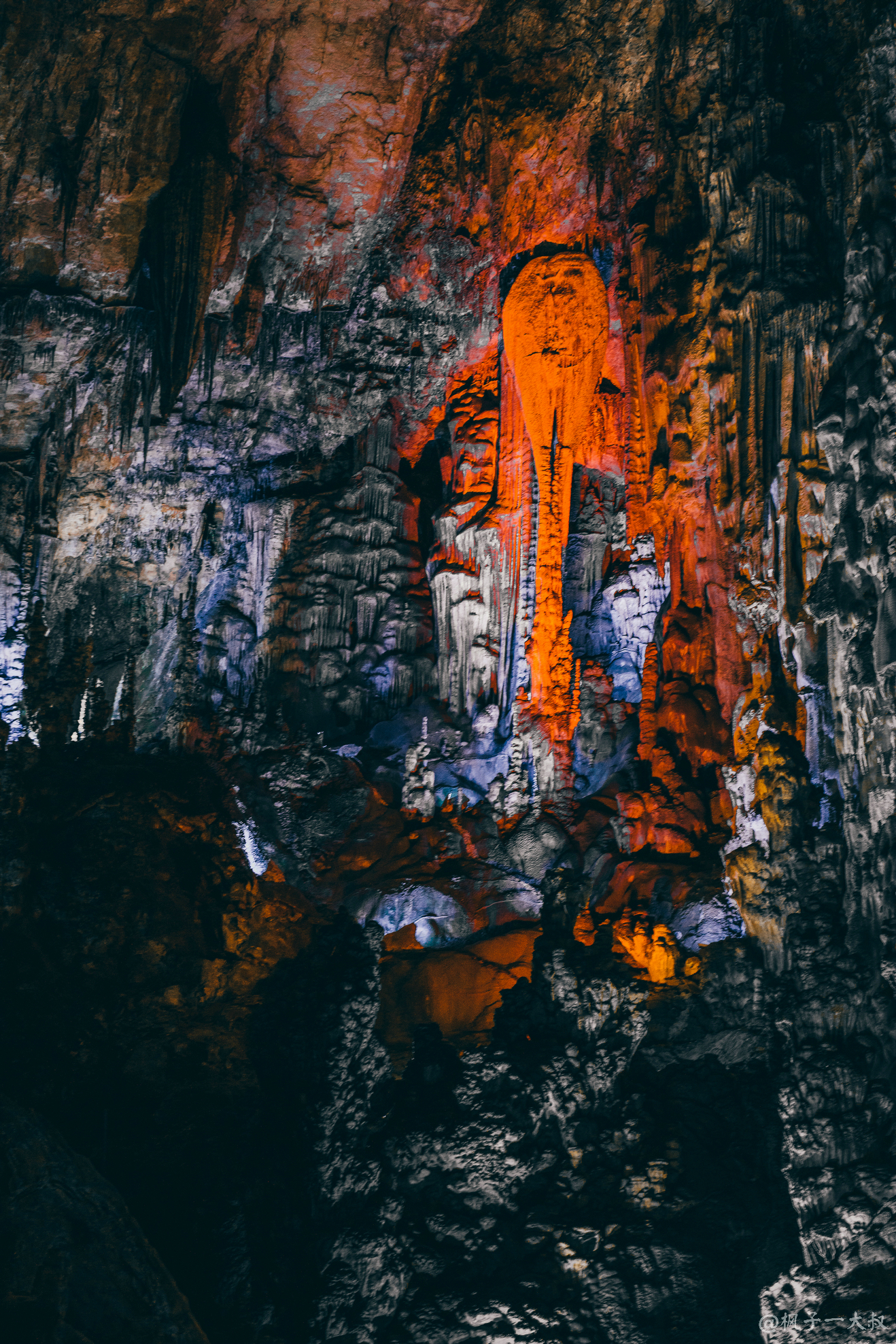 织金洞里的地下奇幻世界