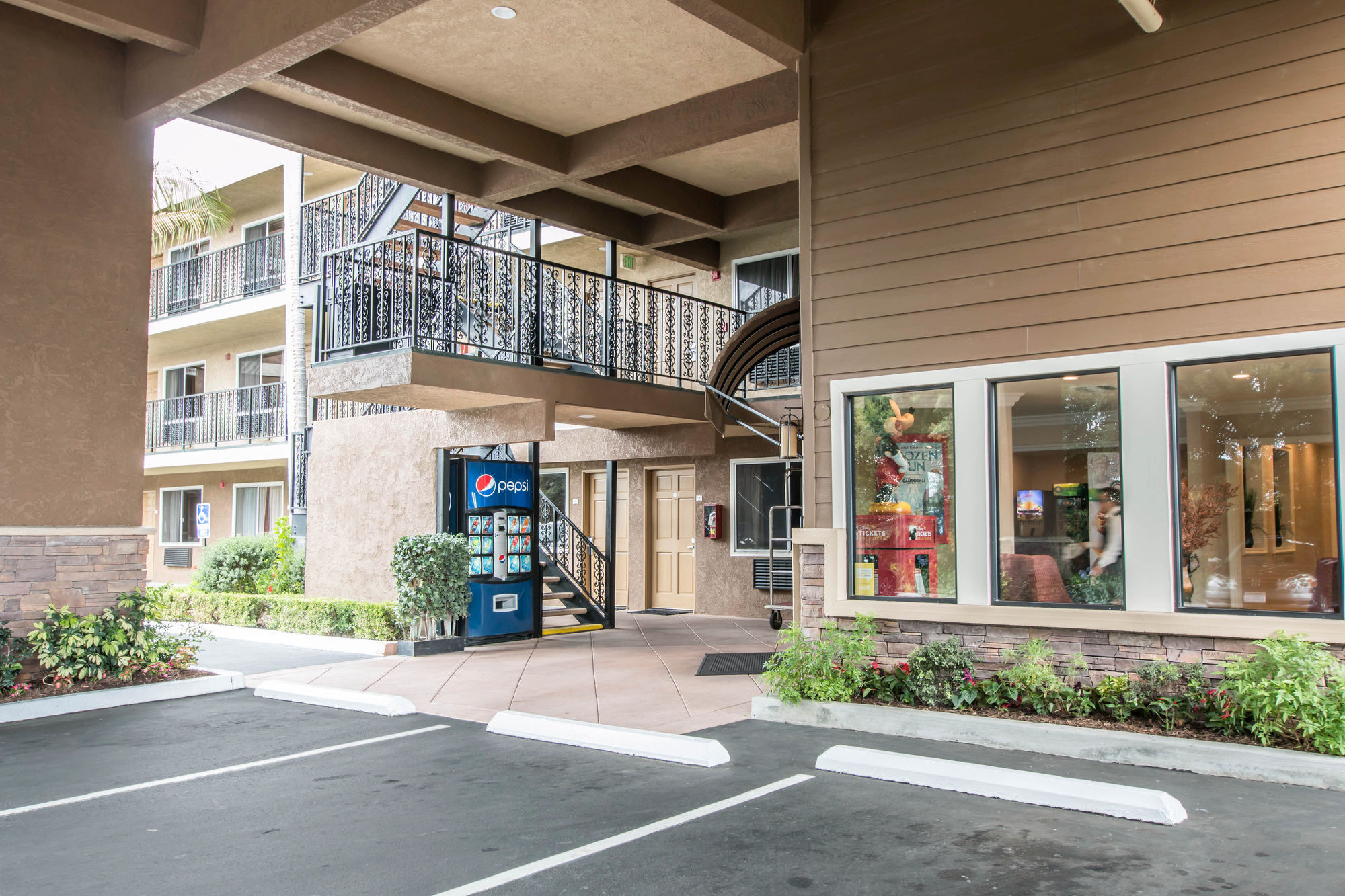 阿纳海姆梅因盖特品质套房酒店 Quality Inn & Suites Anaheim Maingate