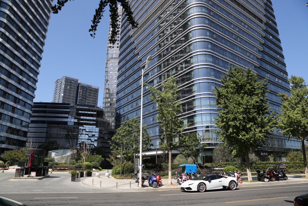 金鸡湖丽湖酒店公寓