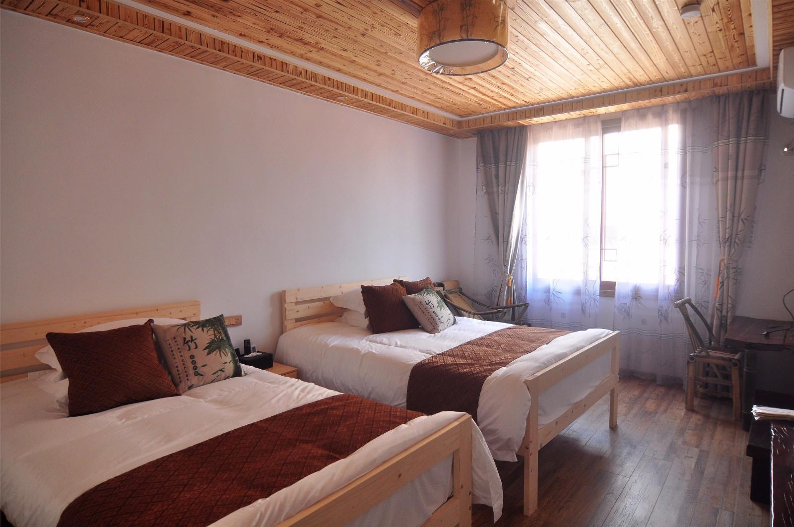 古堰画乡河边居民宿