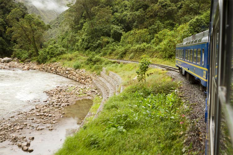 墨西哥古巴秘鲁智利巴西30天文明与自然探索(踏上马丘比丘的优雅列车