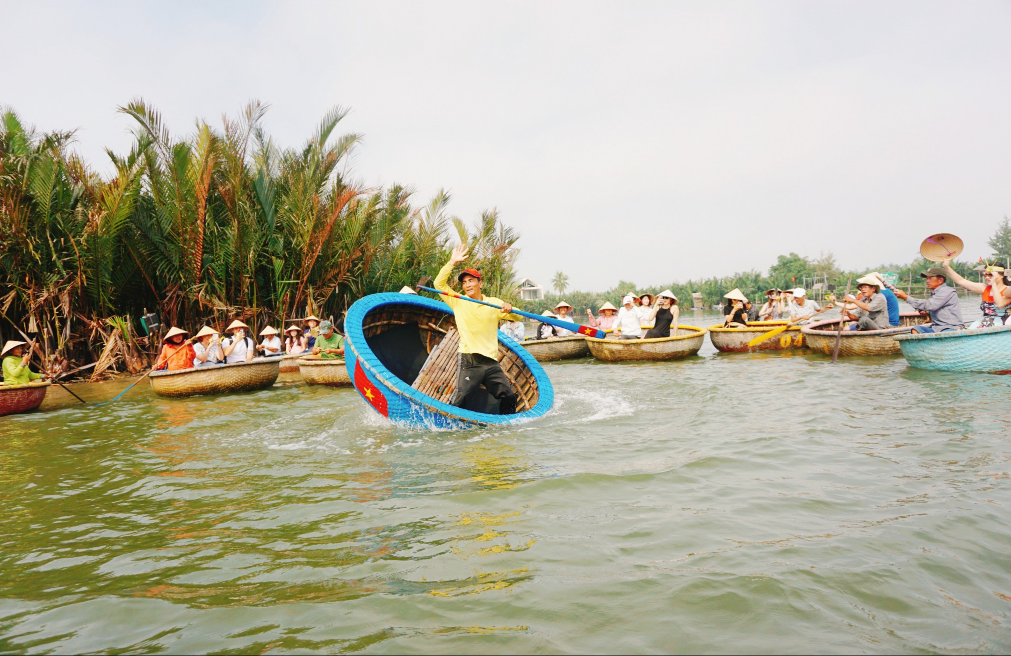 带两个娃一路向南游越南的岘港和芽庄，感受越南的各种之最👍🏻 - Go Travel