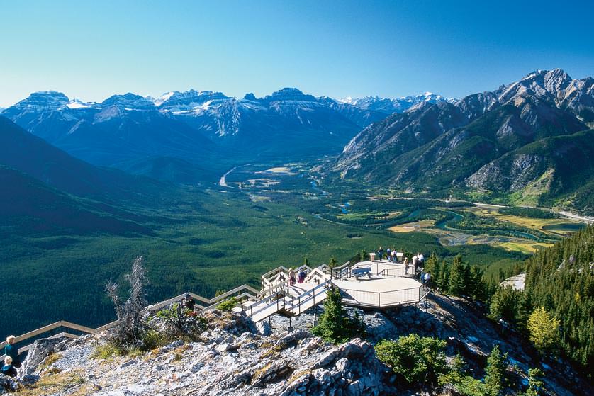 加拿大卡尔加里/班夫国家公园 强斯顿峡谷一日游(班夫镇 硫磺山 弓河