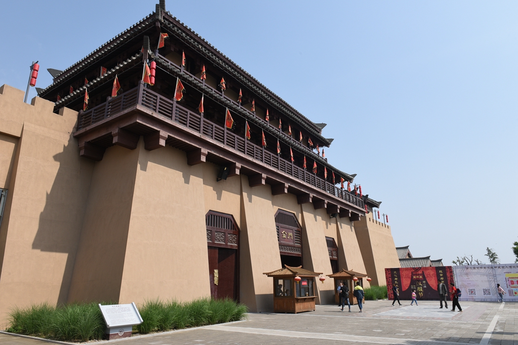 汉长安城宫阙遗址宣平里 昭君出塞的故事从这里千古流传