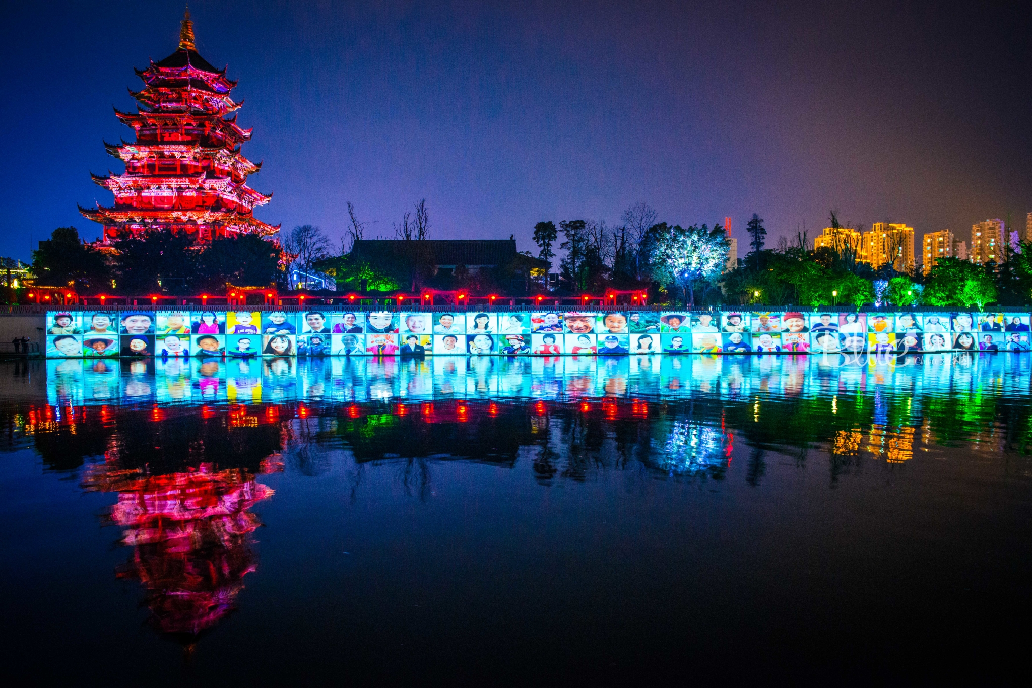  祈福灵泉寺,结缘仁里渡.