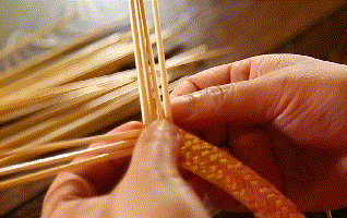 在b1展区,你还将会看到 杭州工艺美术的精品,看传统手艺熠熠生辉