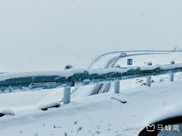 自驾独库公路，有什么注意事项？路况怎么样？