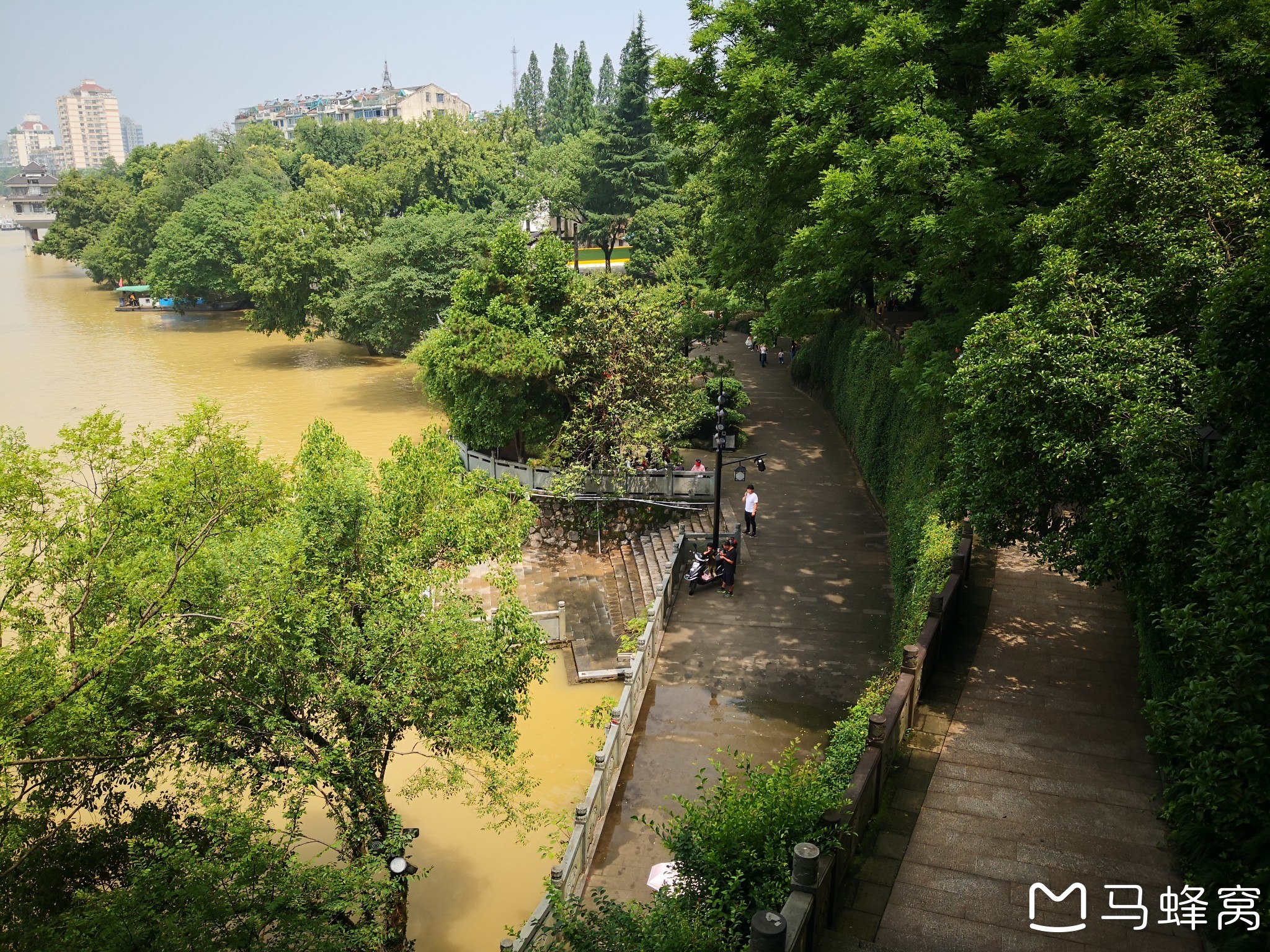 杭州市富阳区的"鹳山公园-走遍杭州