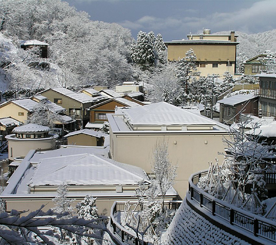 石川县 自由行攻略                     说到石川县的温泉,大家一定