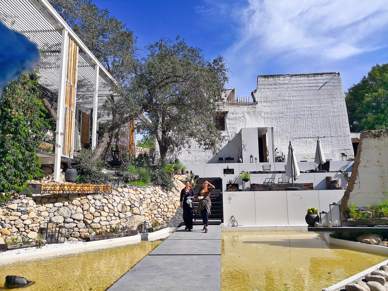 乡城～云觉七境.皈院野奢民宿_游记