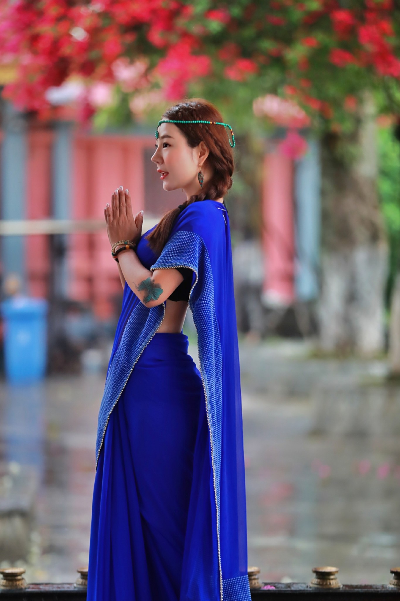 【蜂首纪念】尼泊尔 ☆ 穿着纱丽,照亮了尘世间,所有美的模样