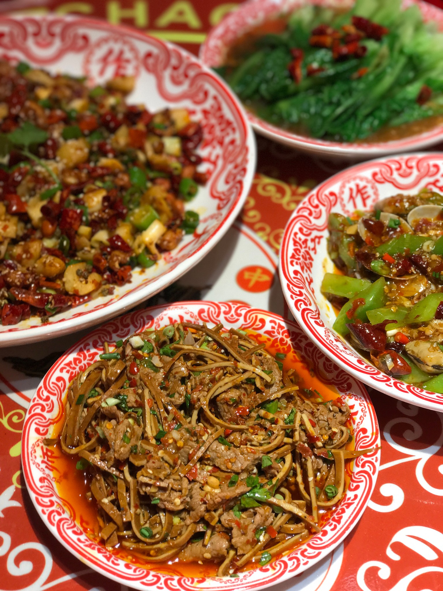 生活20年的成都人告诉你不一样的小众玩法（美食+美景）