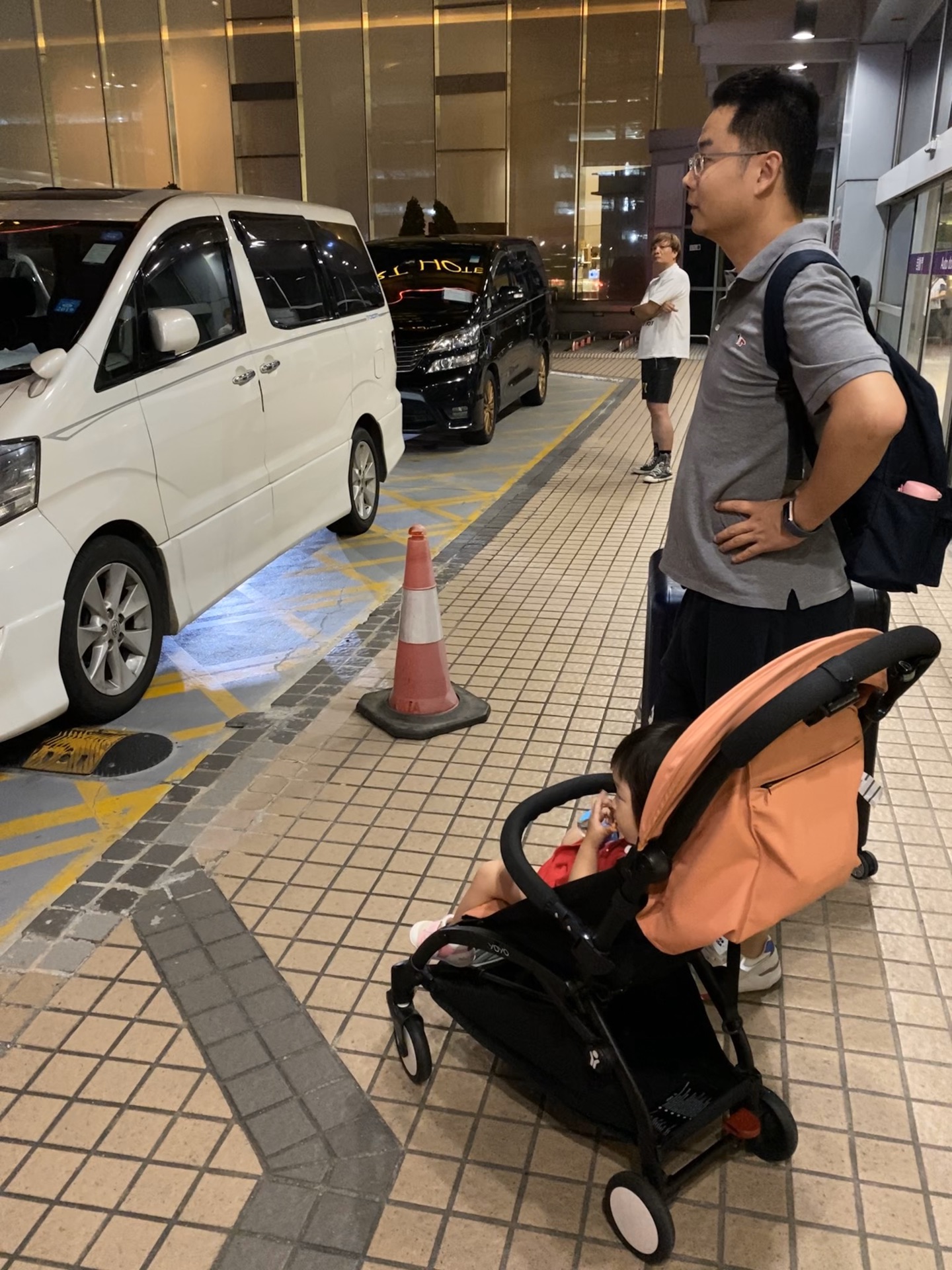 yoyo 22m hk vlog hong kong disneyland