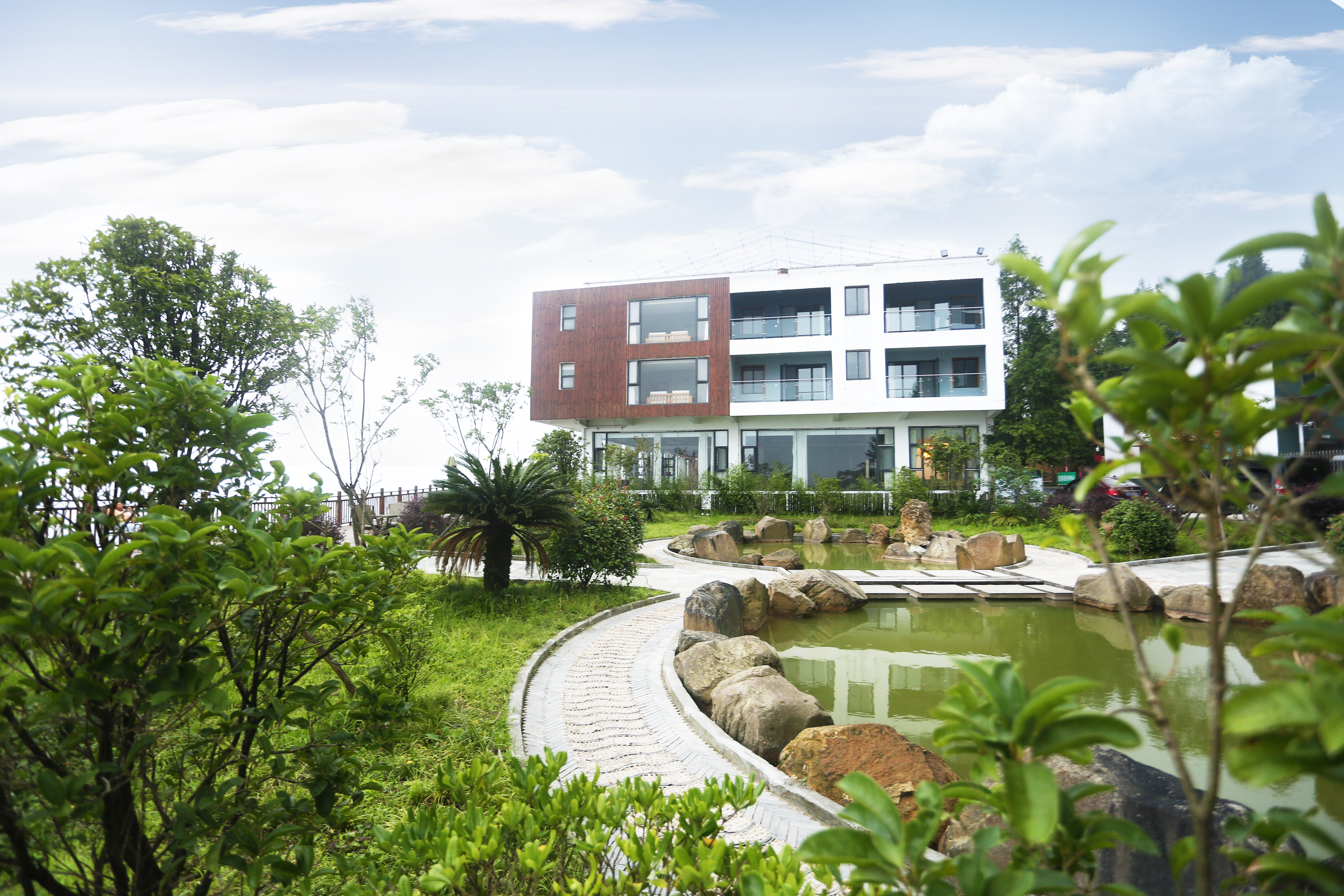 渠县秀岭春天民宿