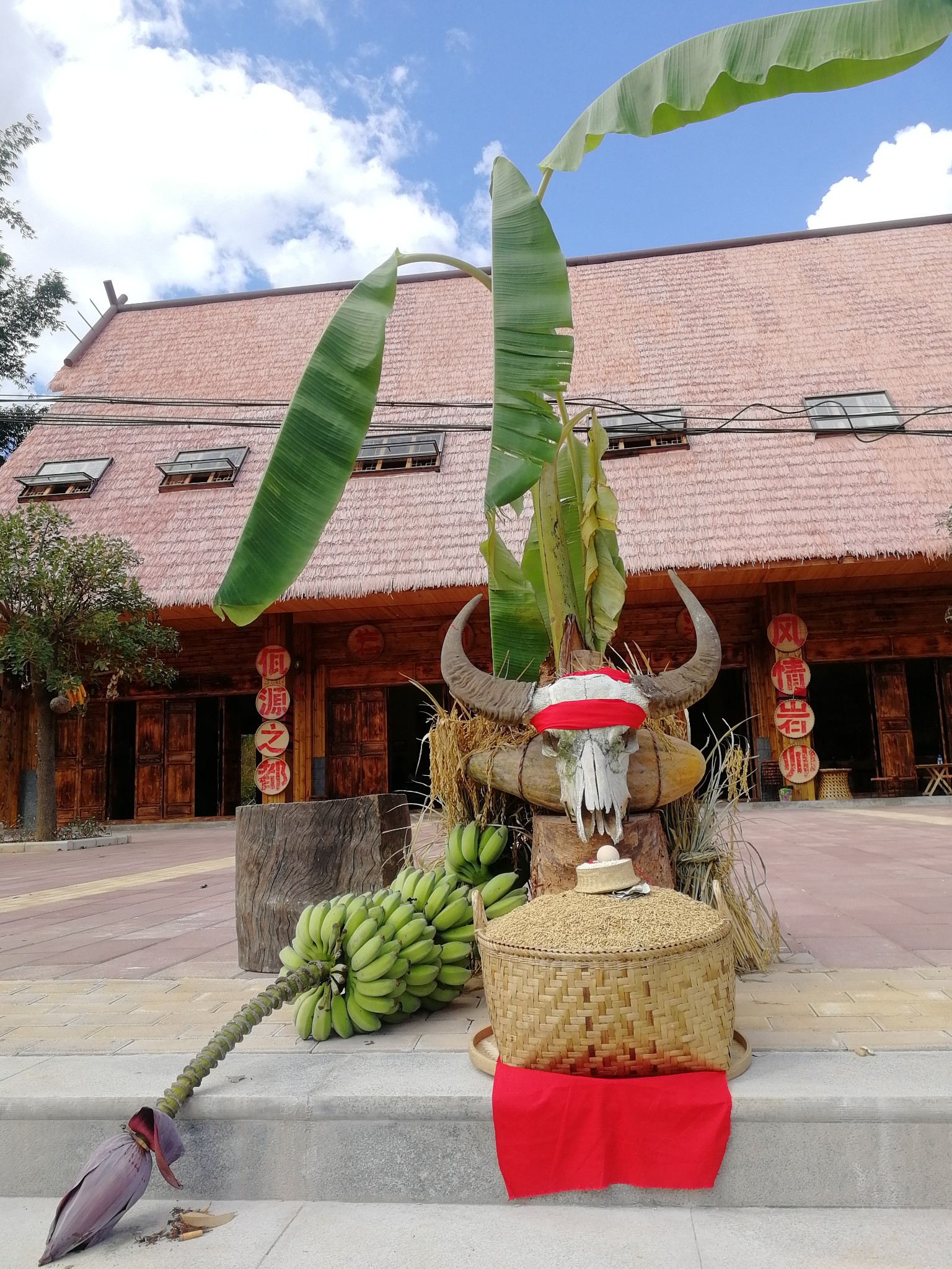 葫芦小镇 甩发舞,佤语叫"稿西尾嘿,是流传于临沧市沧源佤族自治县