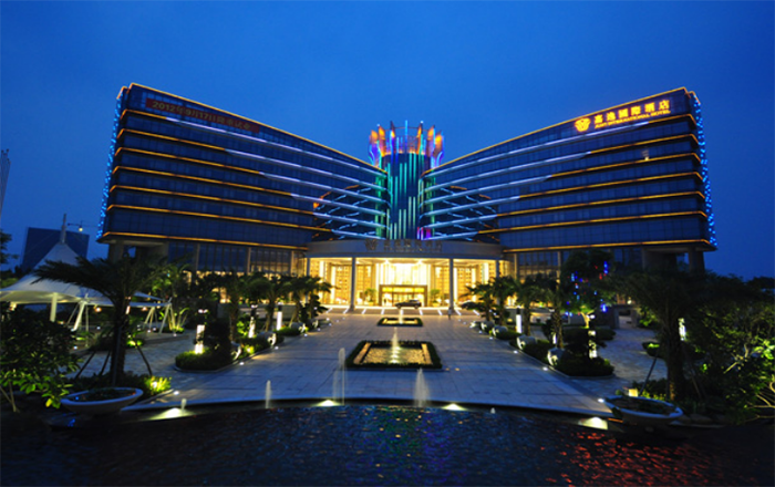 佛山顺德美食2日游住五星佛山狮皇丽呈华延酒店无限次恒温泳池逢简