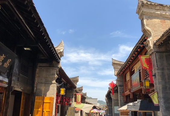 商洛月亮洞 凤凰古镇 月亮湾瀑布 漫川古镇一日游 陕西旅游西安周边游