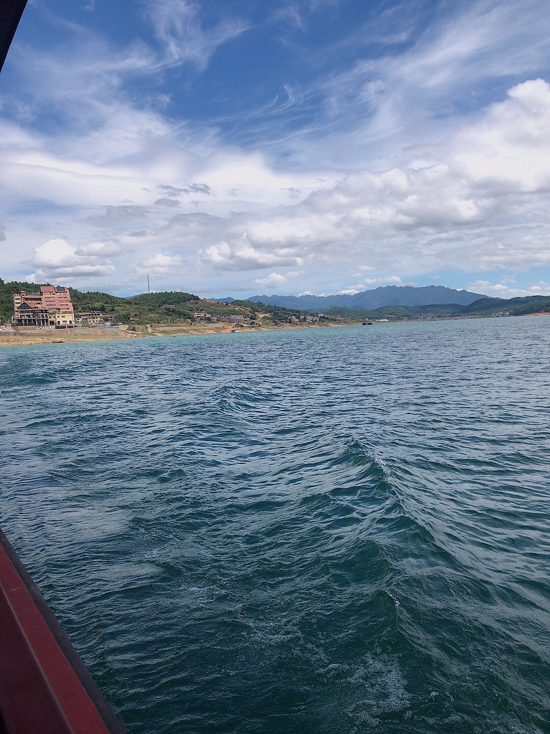 白廊码头凤凰岛