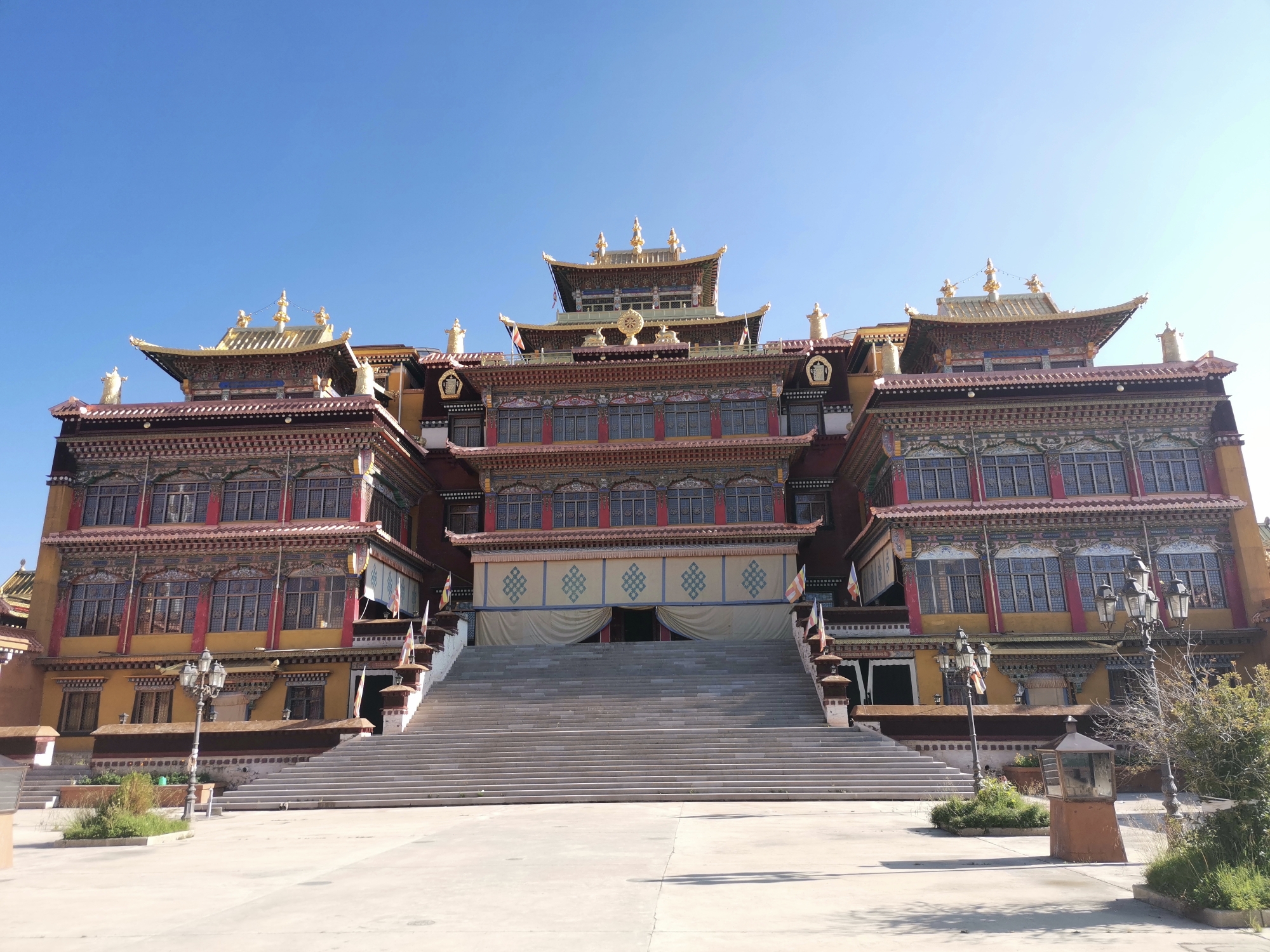 人间仙境石头城——阿坝莲宝叶则,阿坝旅游攻略 - 马蜂窝