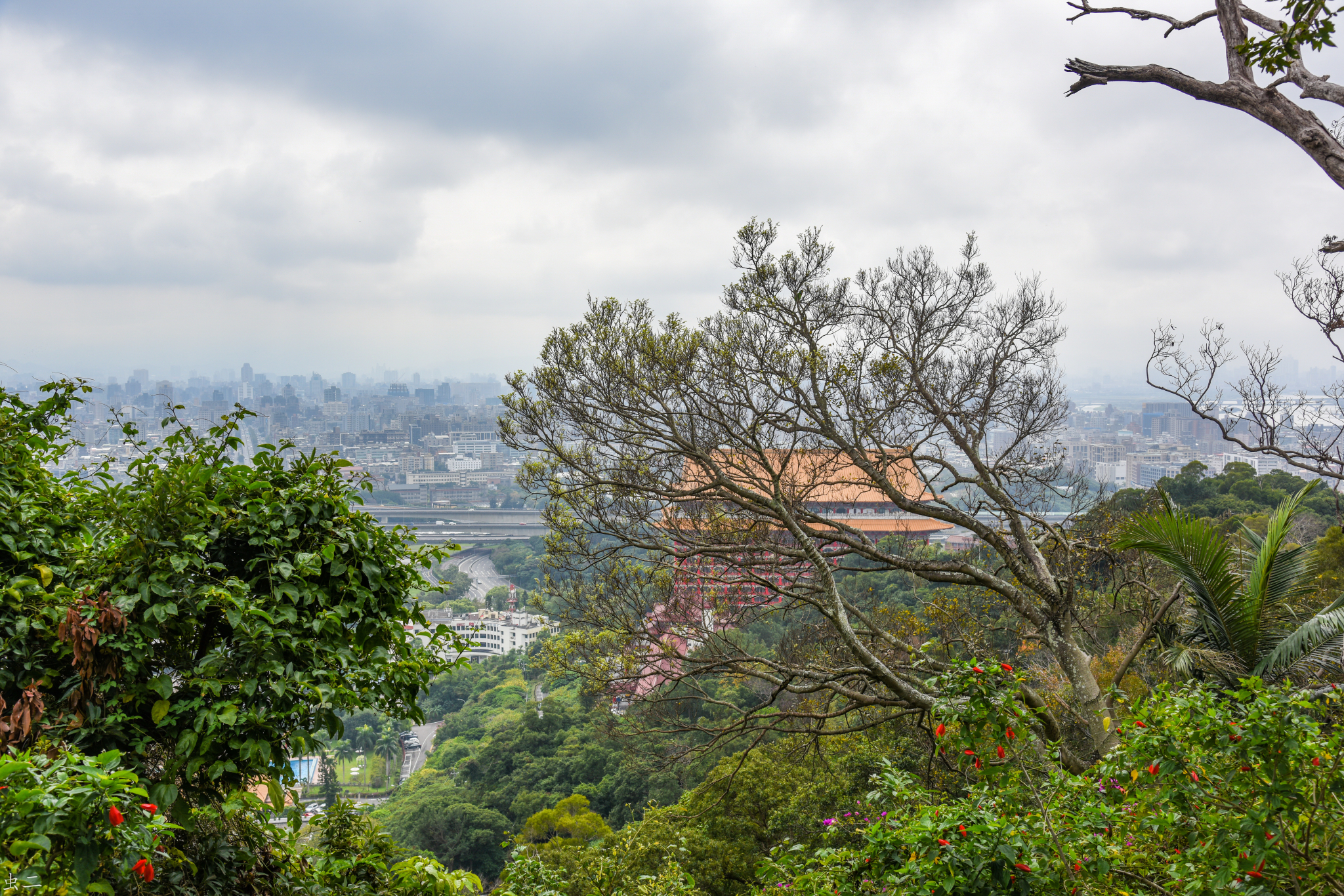 台北剑潭亲山步道-2 老地方观机坪 剑潭山三角点 福德祠 圆山观音洞