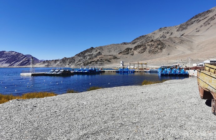 班公湖旅游图片,班公湖自助游图片,班公湖旅游景点照片 - 马蜂窝图库