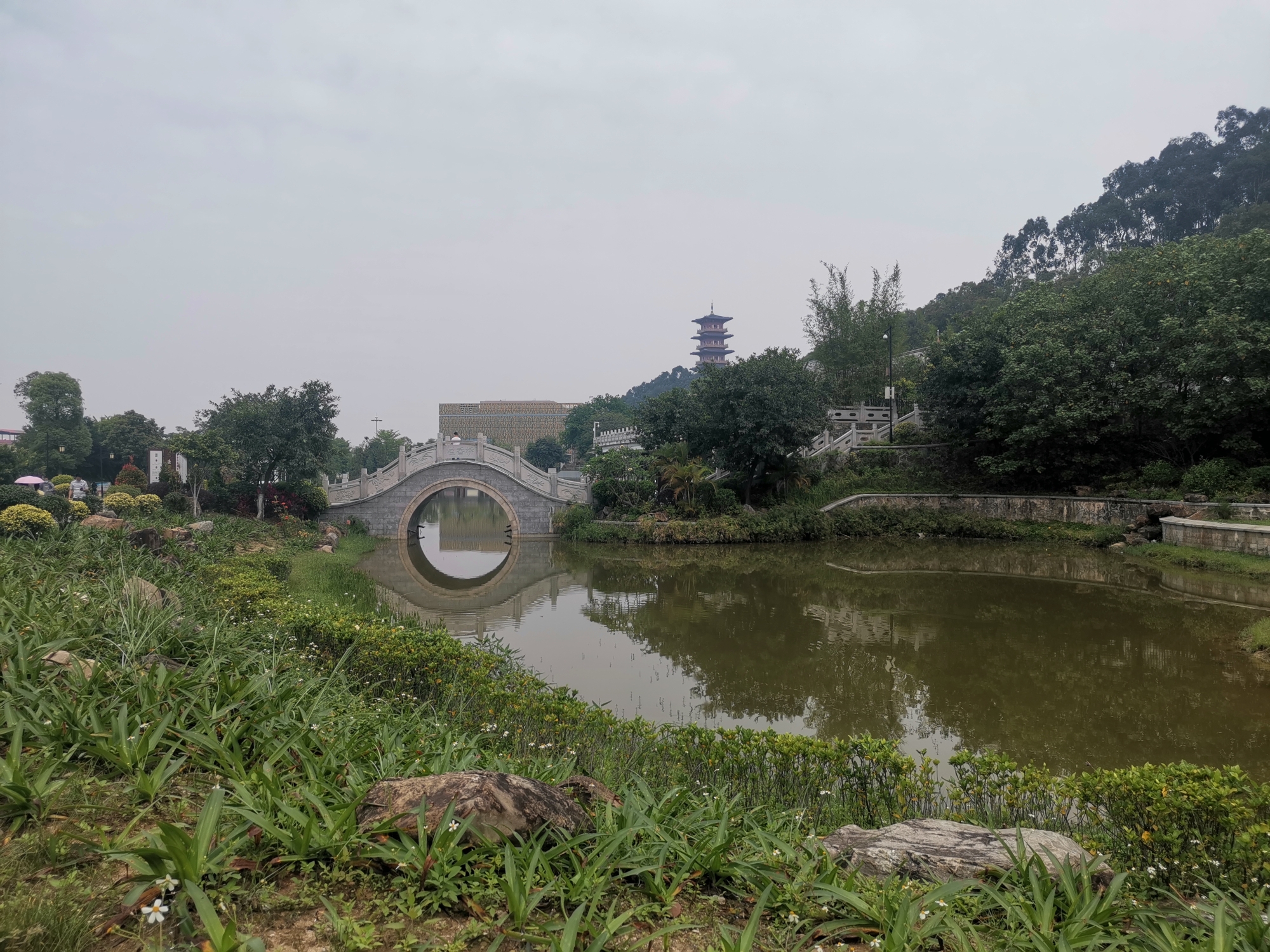 平山游玩东莞寮步香市公园