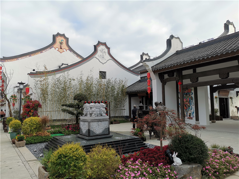 14:00前往梅州市梅縣區丙村鎮【客都人家康養文旅綜合體】——世界