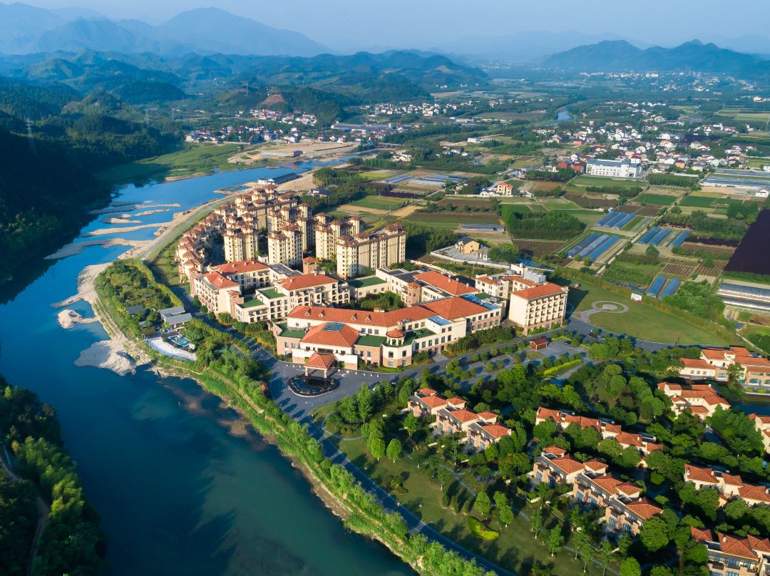 【年夜饭预售】上海往返安吉3日游(连住2晚安吉君澜度假酒店 中式团圆