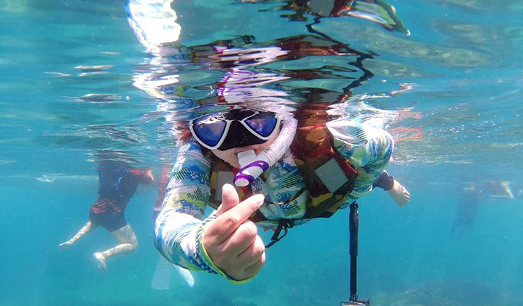 海南三亚万宁石梅湾加井岛潜水一日游网红潜水基地gopro拍摄航拍玻璃